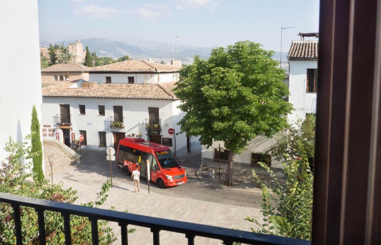 Tuguest Torre De La Vela Apartments Granada Exterior photo