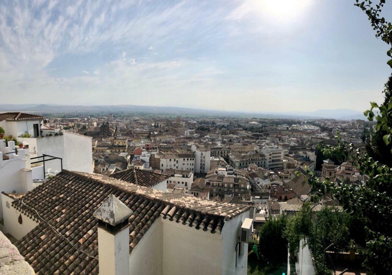 Tuguest Torre De La Vela Apartments Granada Exterior photo