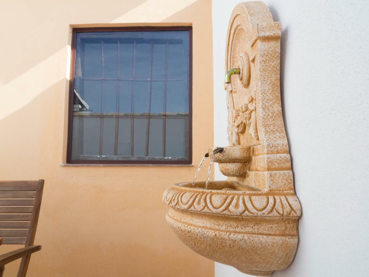 Tuguest Torre De La Vela Apartments Granada Exterior photo